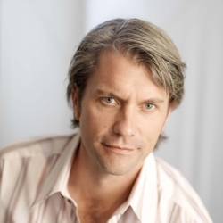 Chris DeWolfe