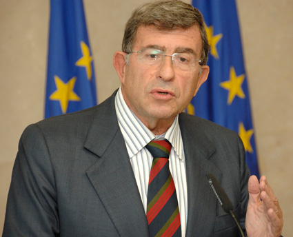 corrado calabro agcom