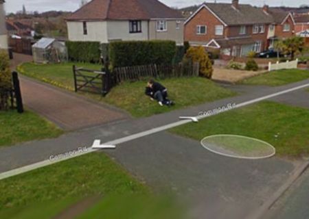 Google Street View bacio