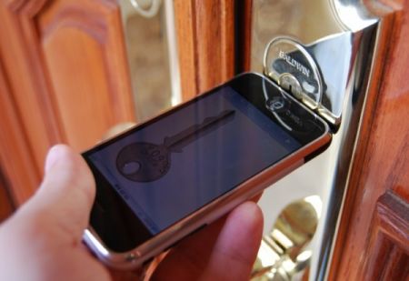 iPhone iKey