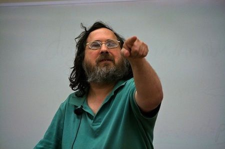 Secondo Richar Stallman, Apple è l’impero del male