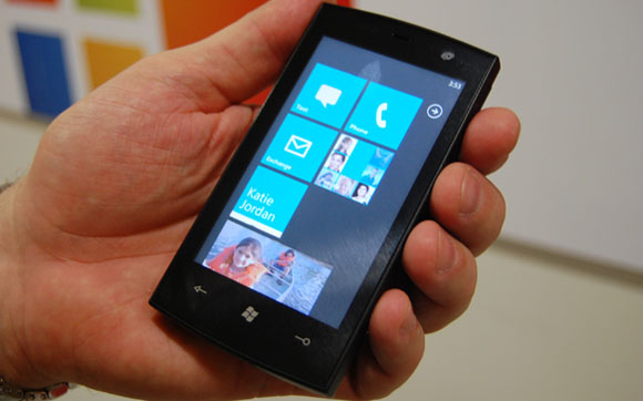 windows phone 7 phone