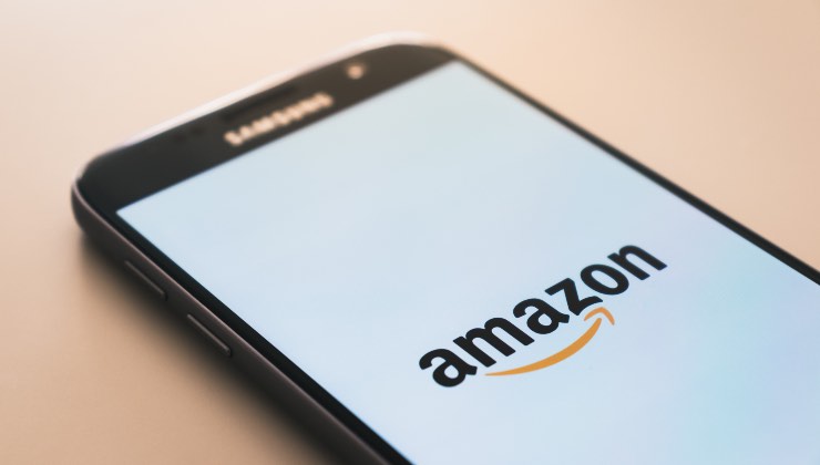 Amazon, ecco come usufruire di 10 euro di buono sconto